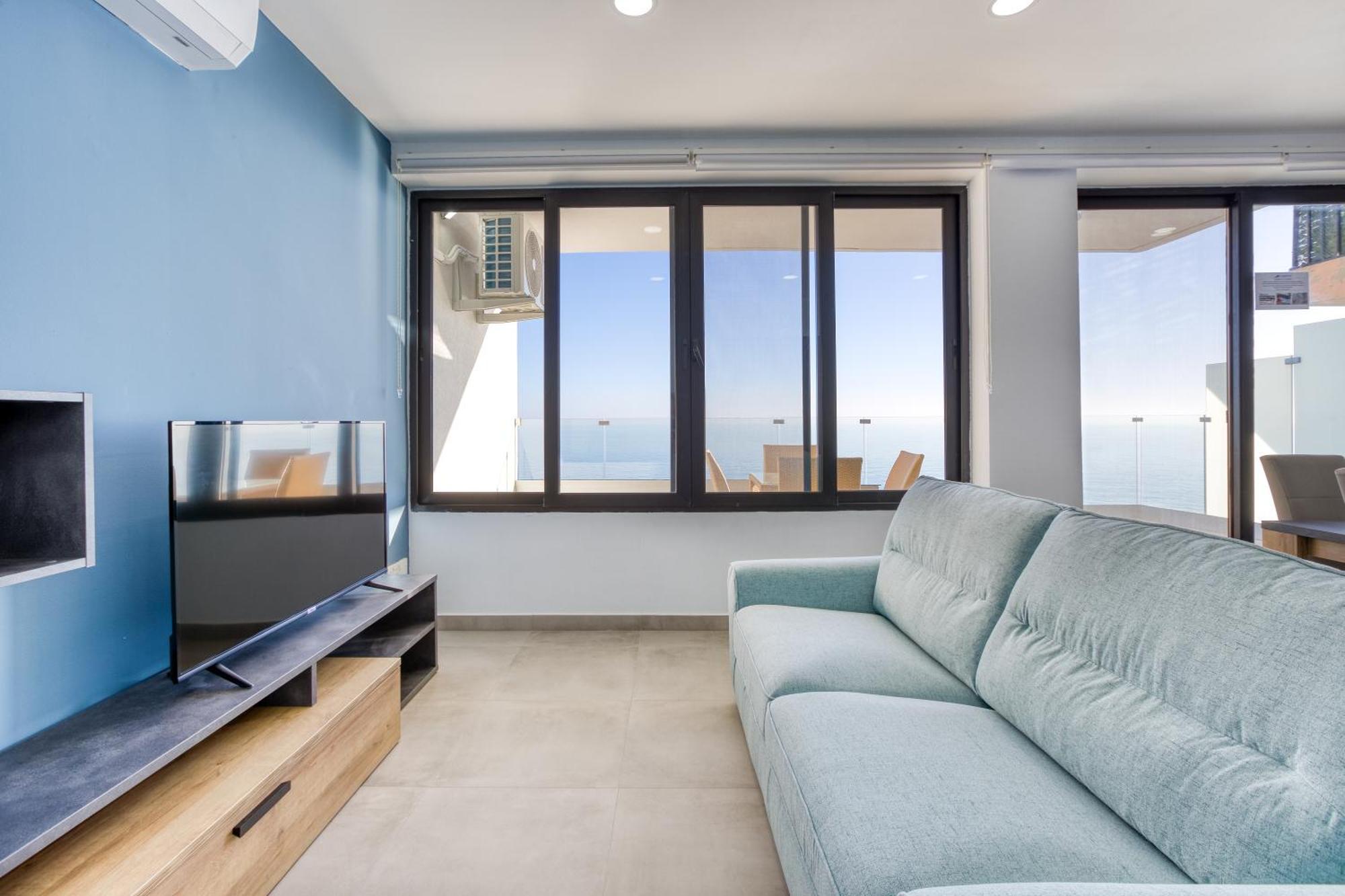 Seafront Sliema Apartment With Balcony & Sea Views By Jl Extérieur photo