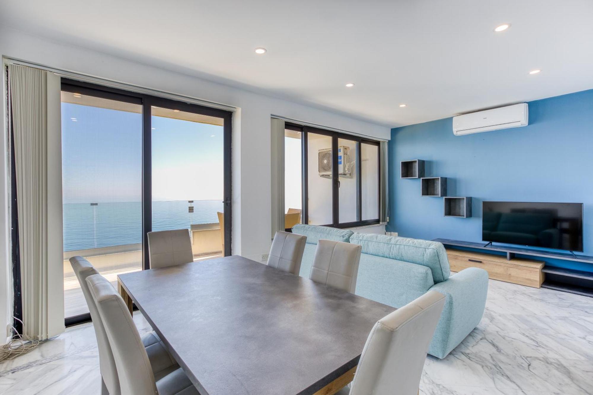 Seafront Sliema Apartment With Balcony & Sea Views By Jl Extérieur photo