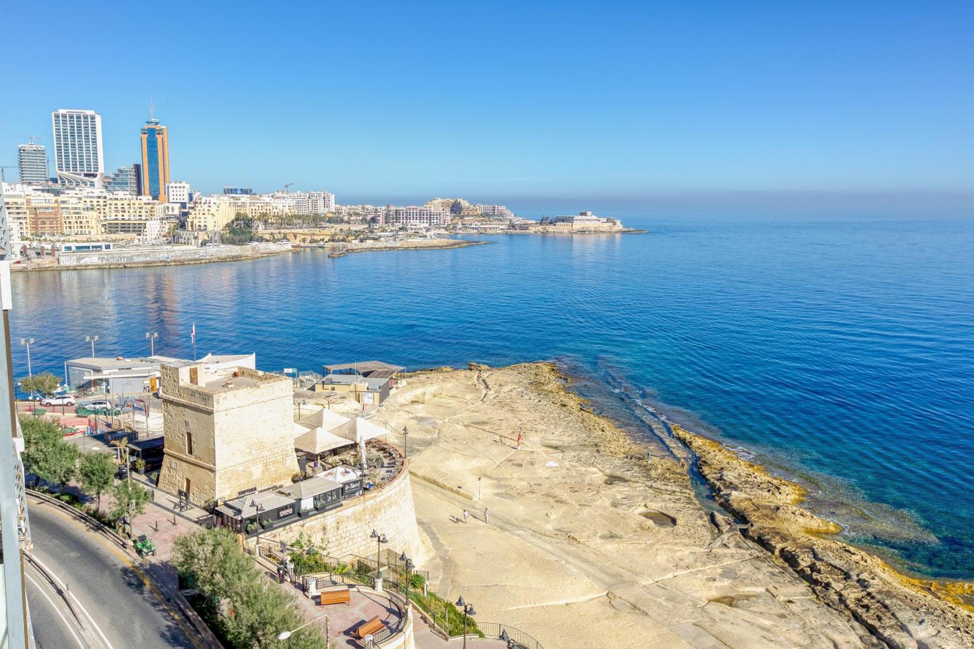 Seafront Sliema Apartment With Balcony & Sea Views By Jl Extérieur photo