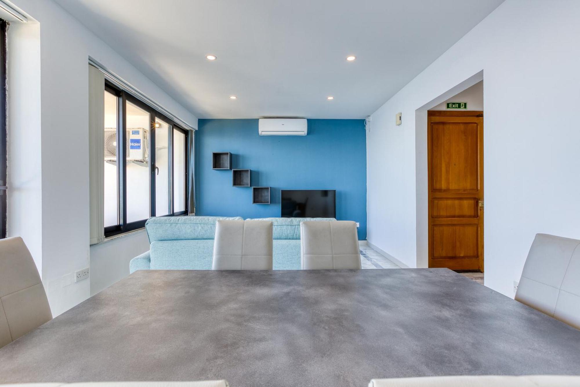 Seafront Sliema Apartment With Balcony & Sea Views By Jl Extérieur photo