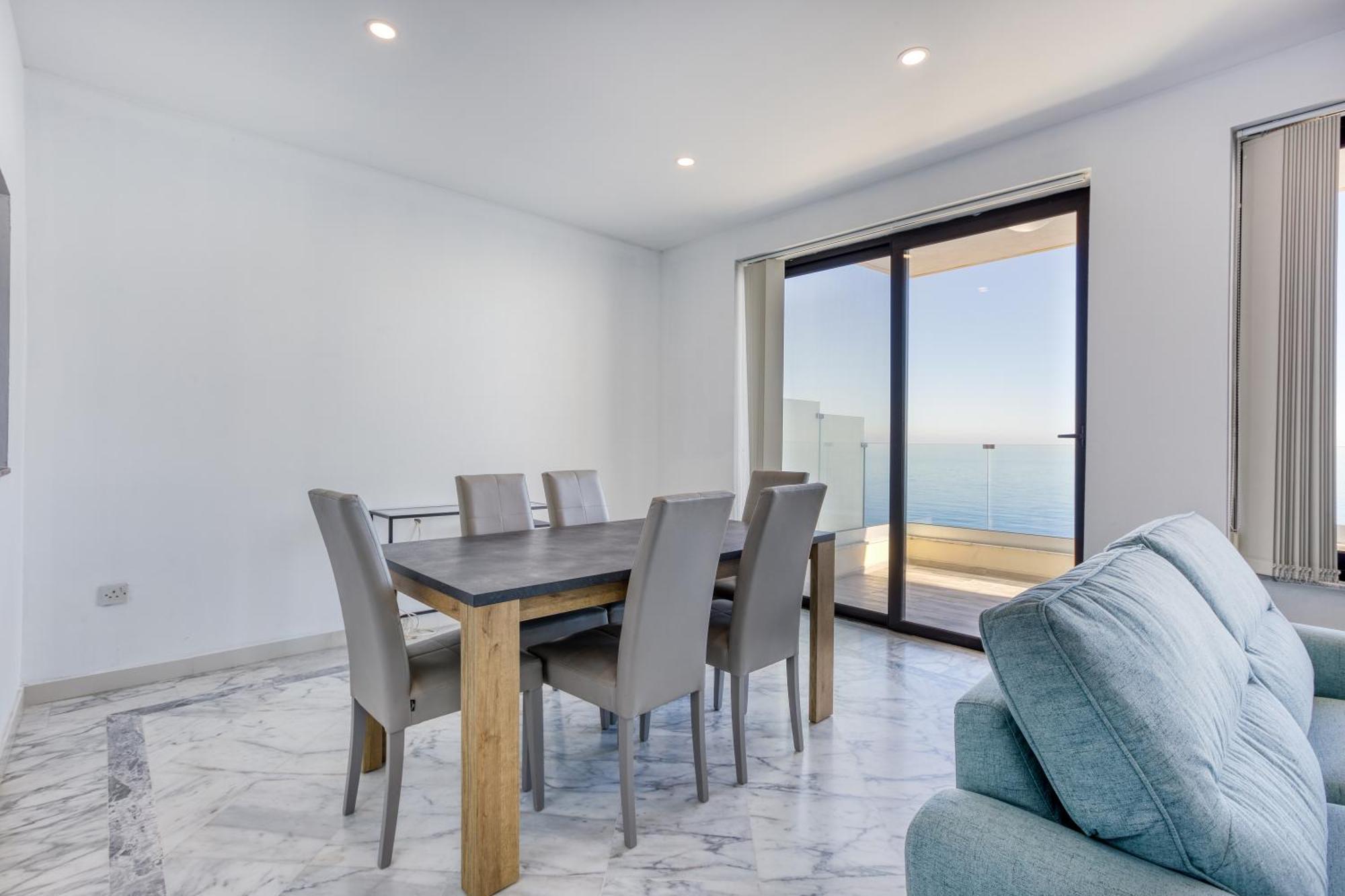 Seafront Sliema Apartment With Balcony & Sea Views By Jl Extérieur photo